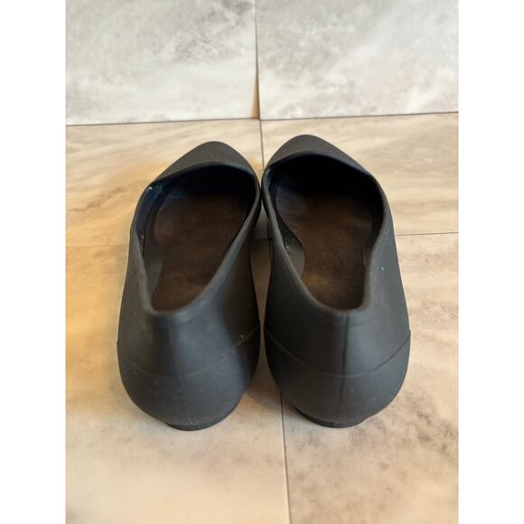 Crocs Iconic Comfort Womens 9 Eve Black Ballet Flat Pointed Toe solid 203433 - Picture 5 of 6
